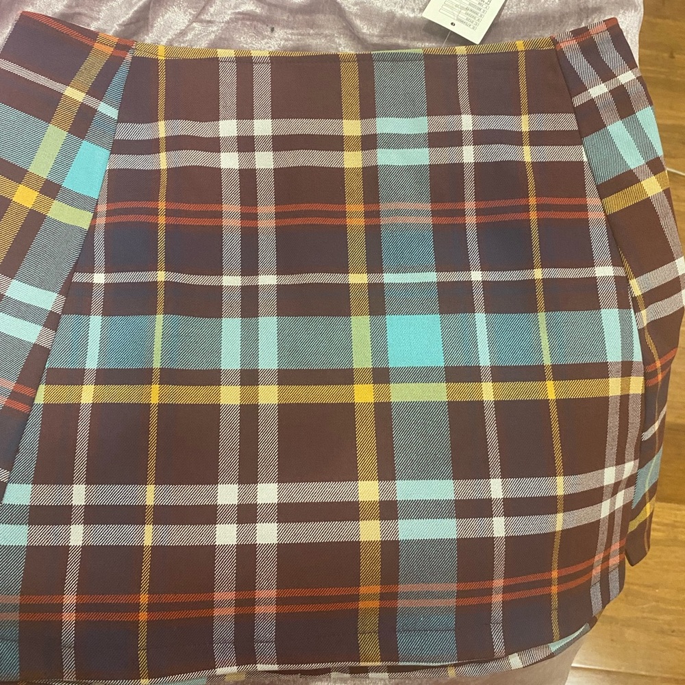 Urban outfitters plaid short skirt, zip up in back